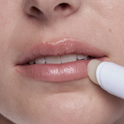 Uriage Xemose Lip Balm Shea Butter Vitamin C Dermat Recommended for Very Dry Sensitive Chapped Lips 4G